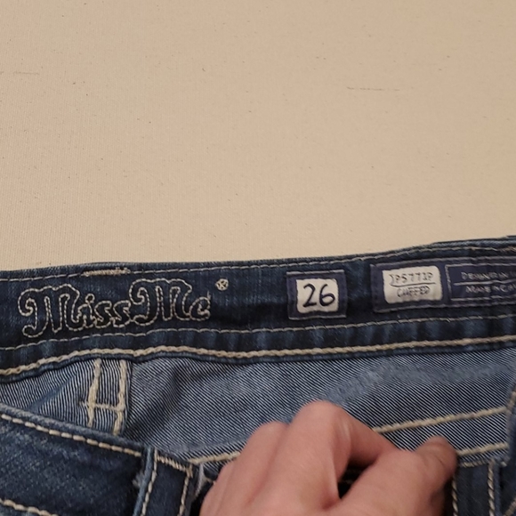 Miss Me capris - Picture 2 of 6